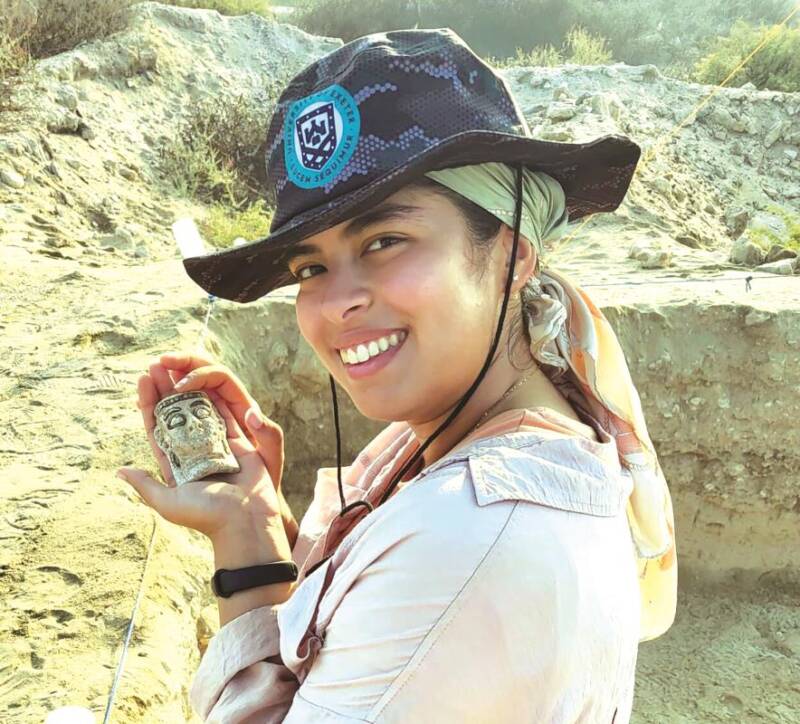 Bahrain'de Bulunan 3,300 Yıllık İnsan Yüzü Tasvirli Seramik Maske